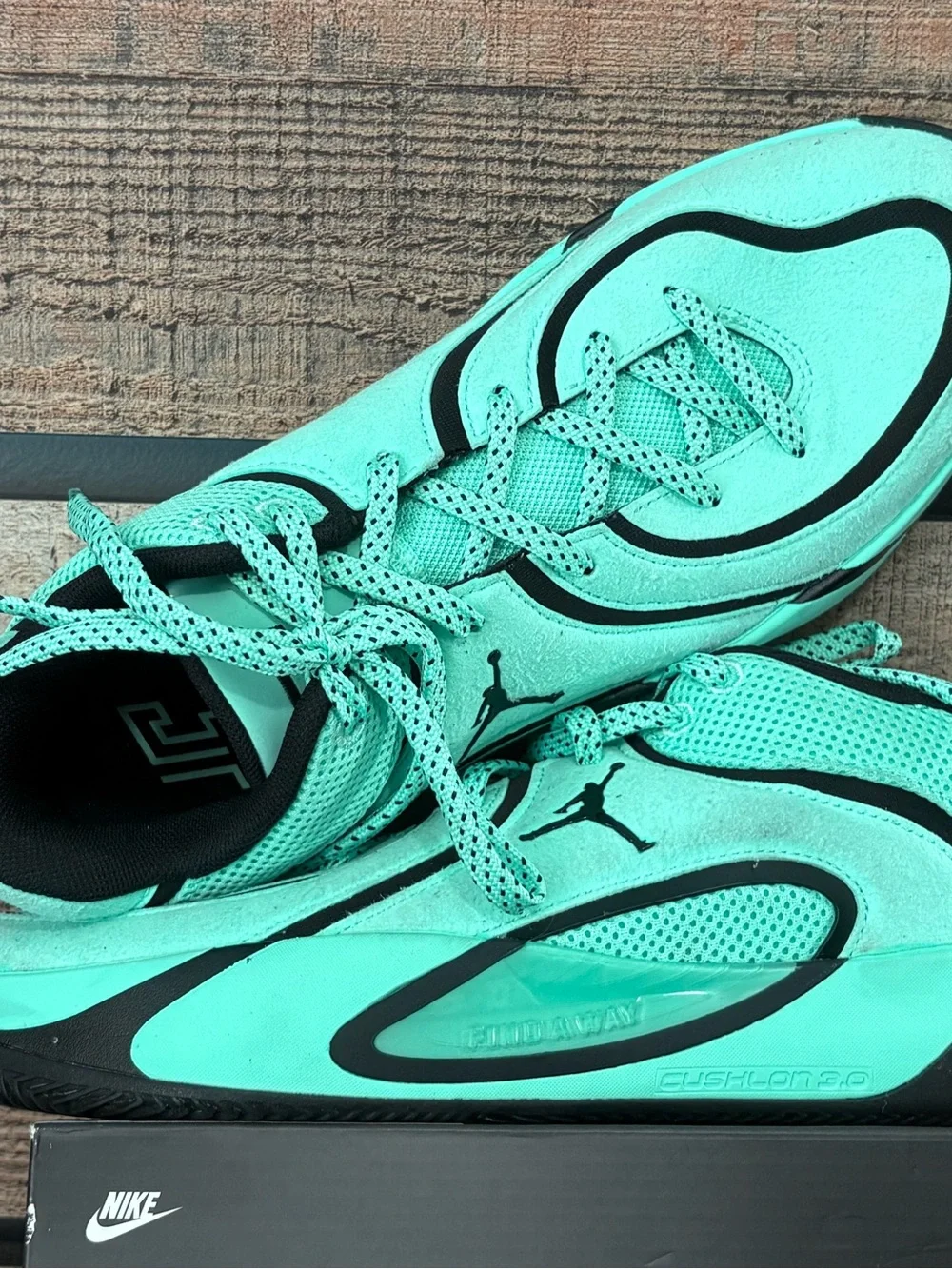 Jordan Jason Tatums Turquoise and Black basketball sneakers